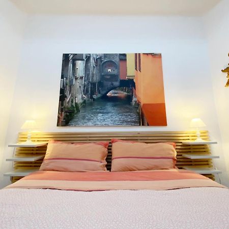 Loft Garden In Bologna'S Heart Ospedale Rizzoli Apartment Exterior photo