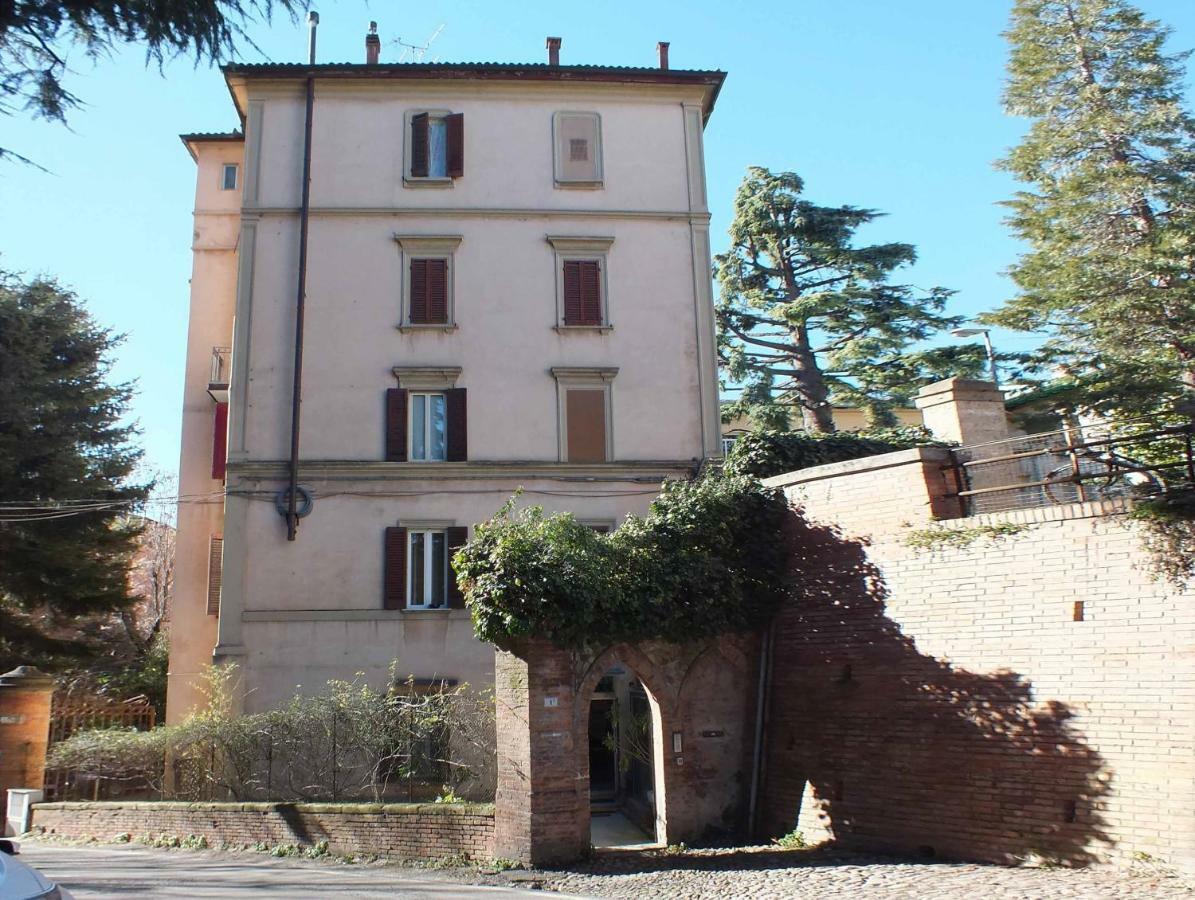 Loft Garden In Bologna'S Heart Ospedale Rizzoli Apartment Exterior photo
