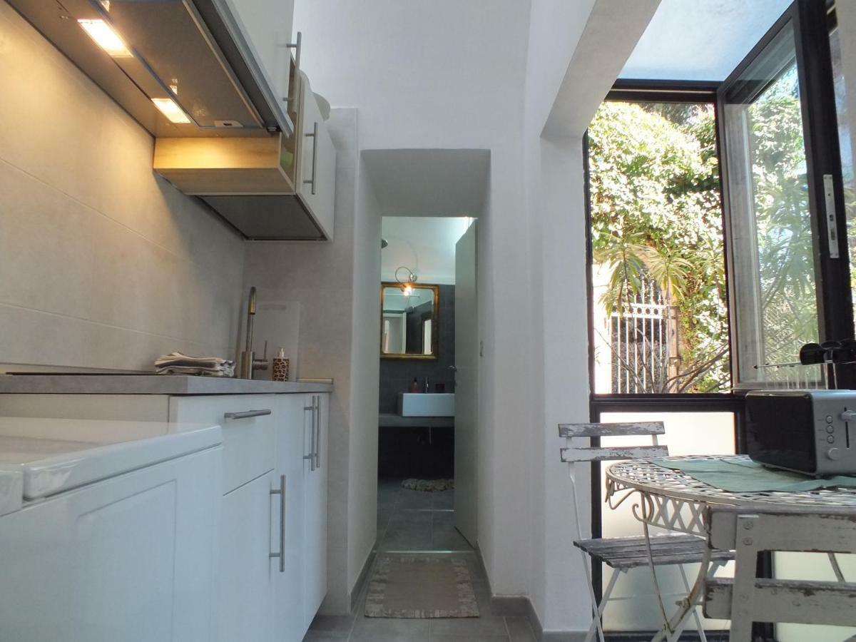 Loft Garden In Bologna'S Heart Ospedale Rizzoli Apartment Exterior photo