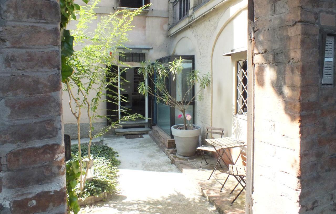 Loft Garden In Bologna'S Heart Ospedale Rizzoli Apartment Exterior photo