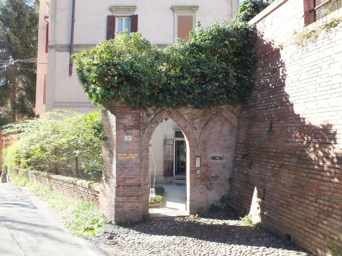 Loft Garden In Bologna'S Heart Ospedale Rizzoli Apartment Exterior photo